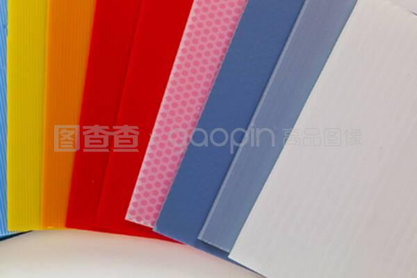 不同颜色包装材料 视觉艺术与市场策略的完美结合